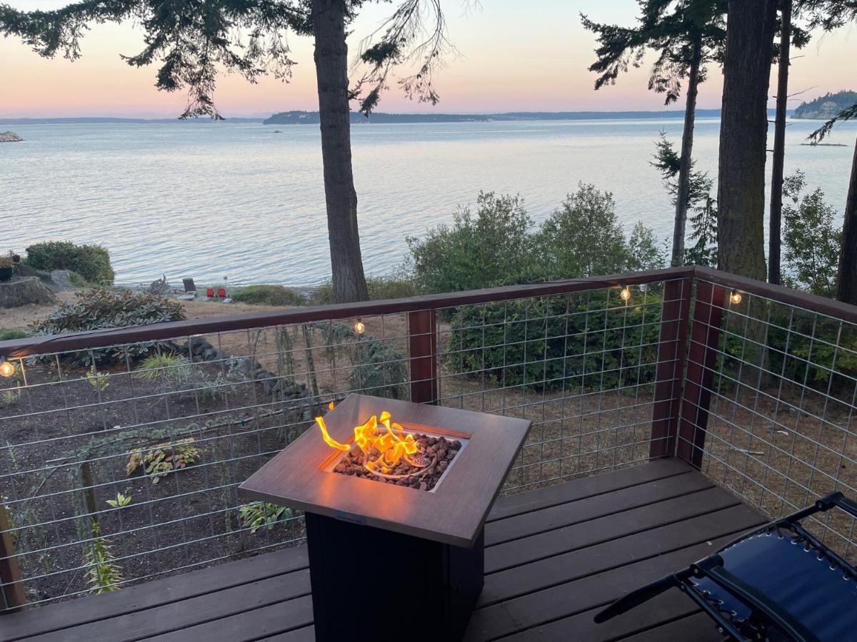 Puget Sound Chic Romantic Cottage With Private Beach Access & Gated Entry Port Ludlow Eksteriør billede